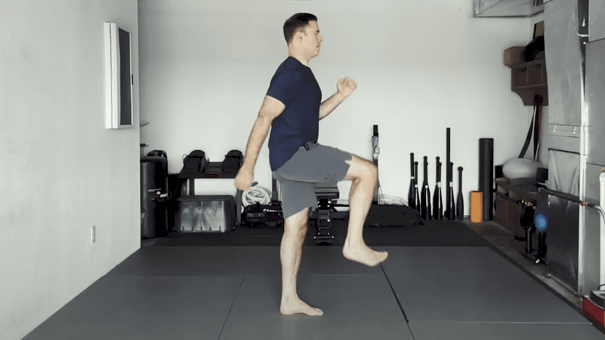 Mobility/Warm-Up Exercise: Knee to Chest/Heel to Glute